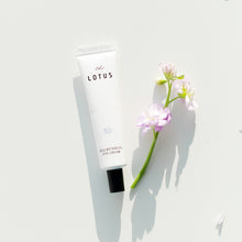 Load image into Gallery viewer, Jeju Botanical Eye Cream